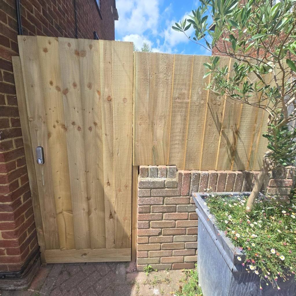 Bespoke gate and fencing in Faversham